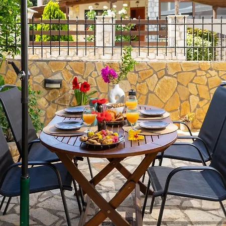 公寓 Semeli House In Diakopto, Close To & Odontotos